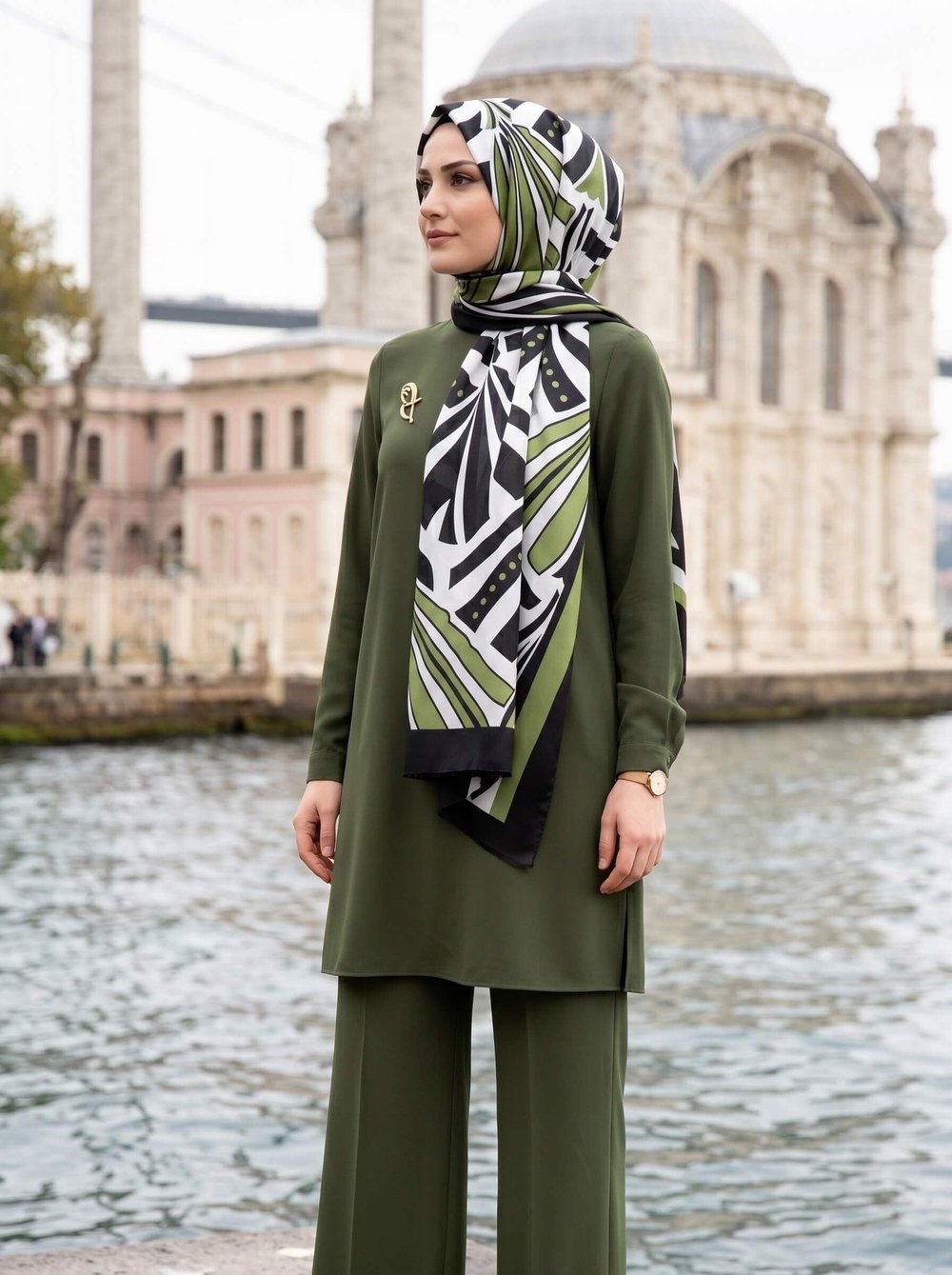 %100 İpek Yelpaze Desenli Haki - Siyah Renkli 92x210 Şal