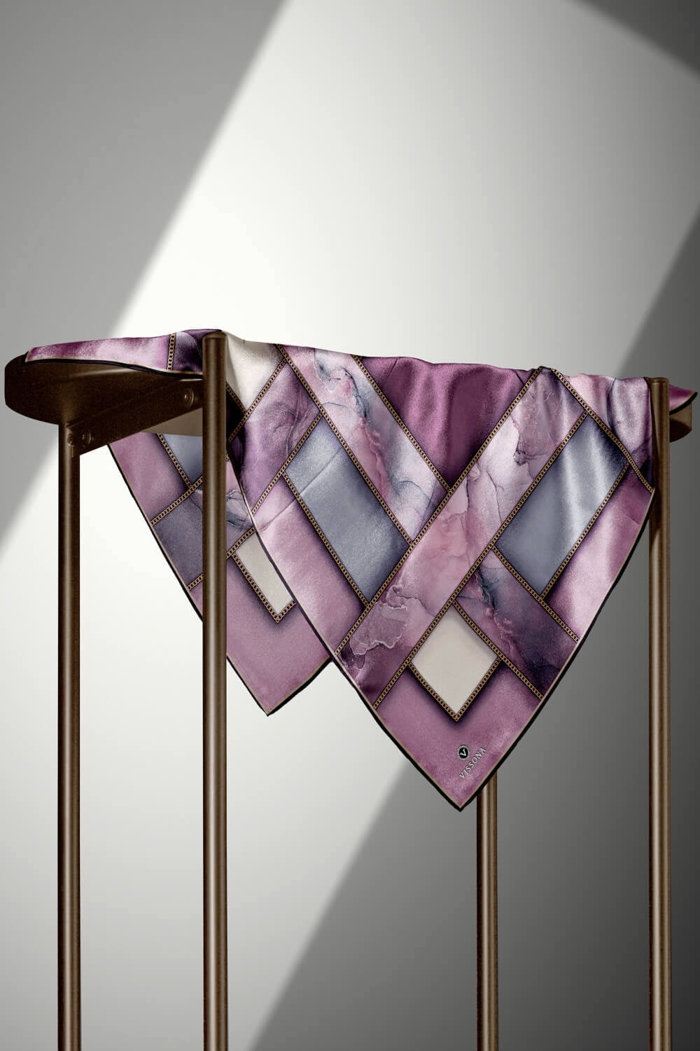 %100 Twill İpek Efektli Bant Desenli Lila - Gri Renkli 90x90 Eşarp Dikim Şekli : El Dikişi