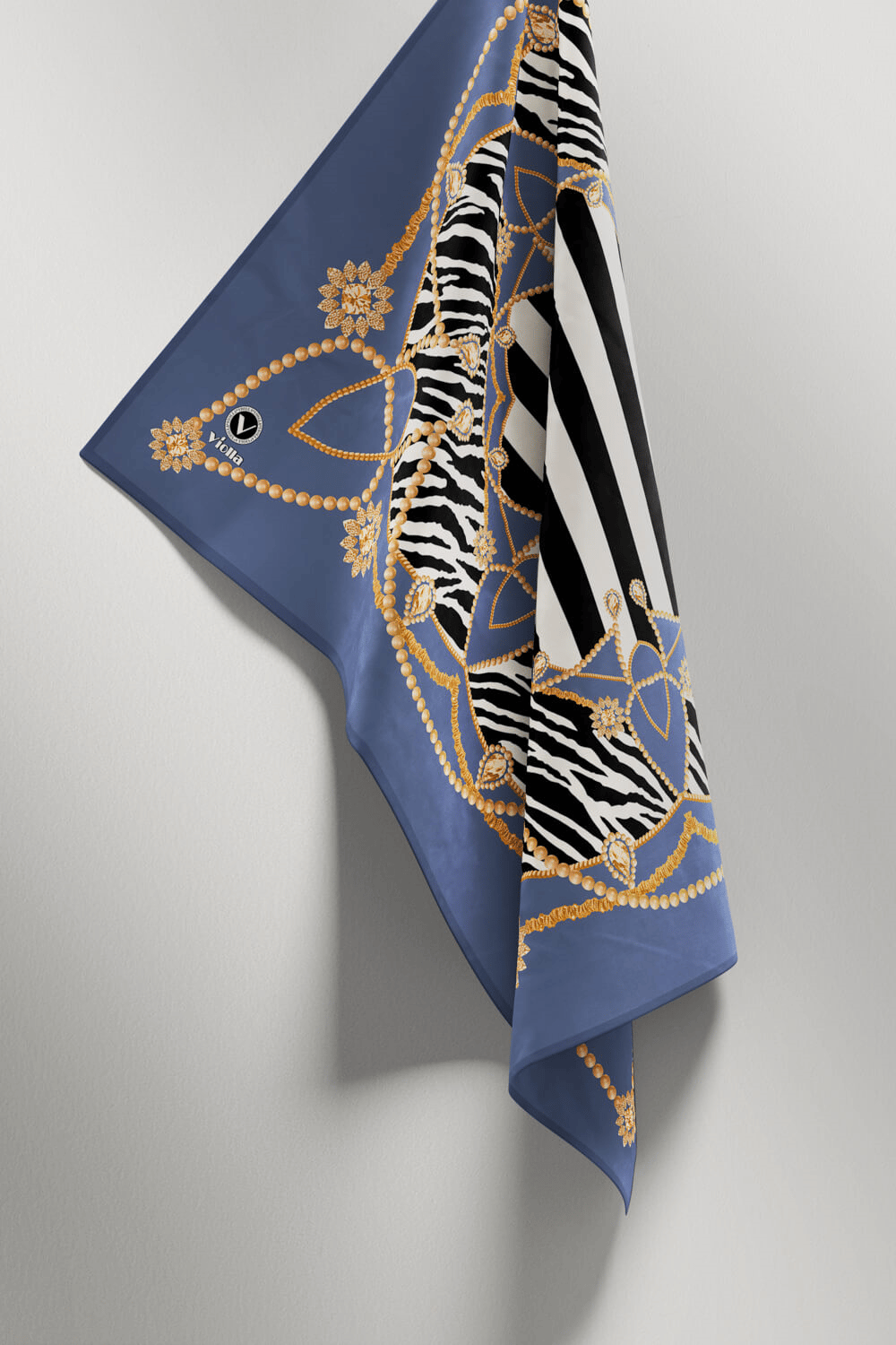 Twill Gold Detaylı Zebra Desenli İndigo Renkli 90x90 Eşarp (İpek İçermez) Kenar Dikiş Şekli El Dikişli
