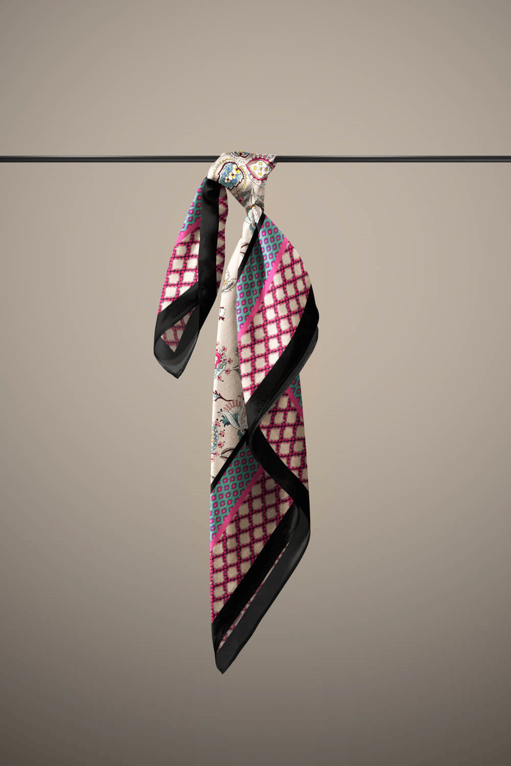 E27 MODERN ETNIK TASARIM  BANDANA DG12420