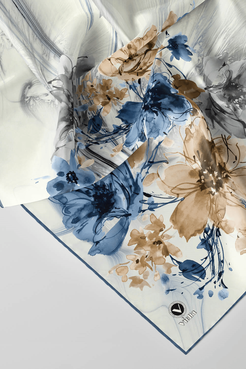 Twill Çiçek Desenli İndigo Renkli 90x90 Eşarp (İpek İçermez) Kenar Dikiş Şekli El Dikişli