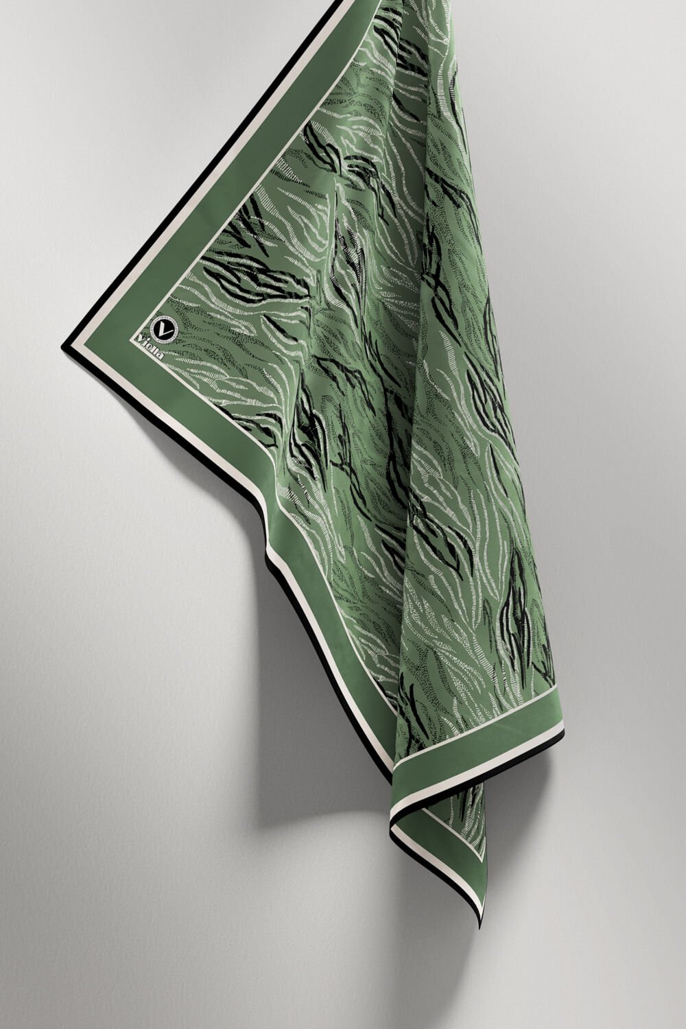 Twill Soyut Çizgi Desenli Mint Yeşili Renkli 90x90 Eşarp (İpek İçermez) Kenar Dikiş Şekli El Dikişli