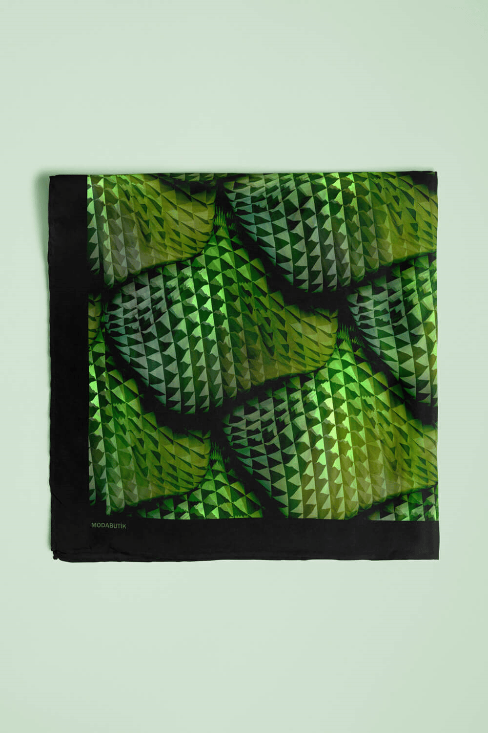 D96 Kadın Egzotik Desenli Bandana 50x50 Yeşil DG0254-22