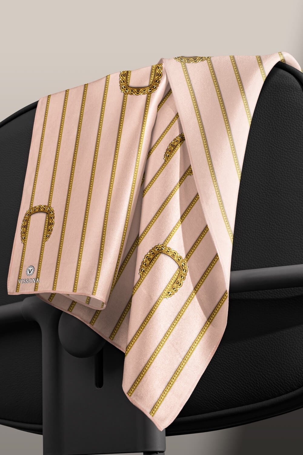 %100 Twill İpek Kemer Desenli Gold - Somon Renkli 90x90 Eşarp Dikim Şekli : El Dikişi