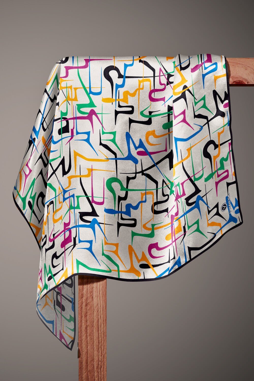 %100 Twill İpek Soyut Geometrik Desenli Mint Yeşili - Sarı Renkli 90x90 Eşarp Dikim Şekli : El Dikişi