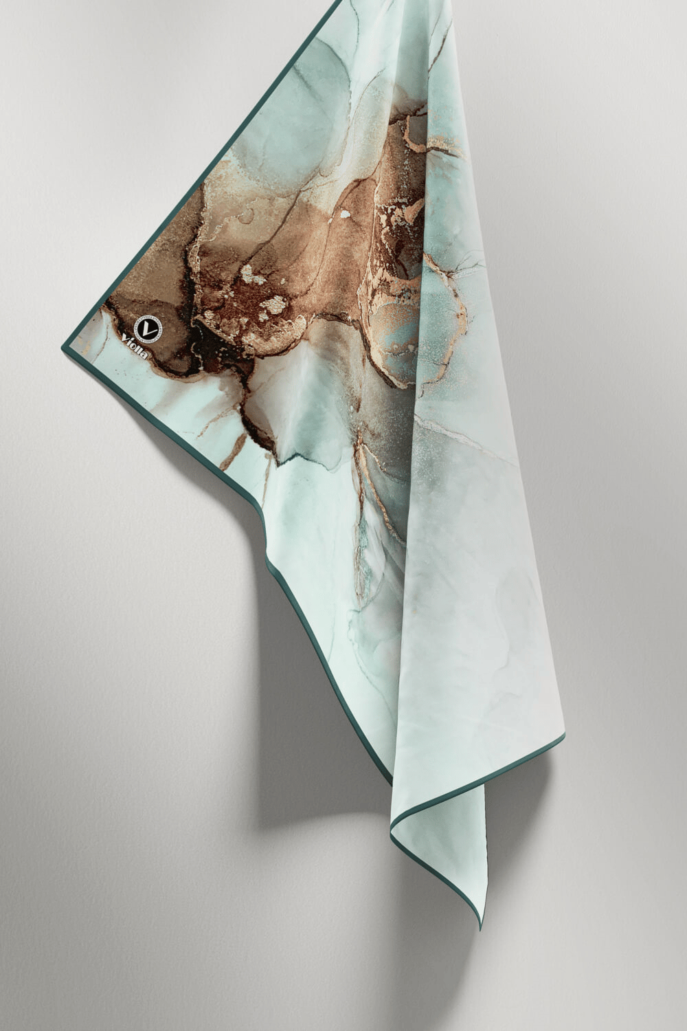 Twill Batik Desenli Mint Yeşili - Bej Renkli 90x90 Eşarp (İpek İçermez) Kenar Dikiş Şekli El Dikişli