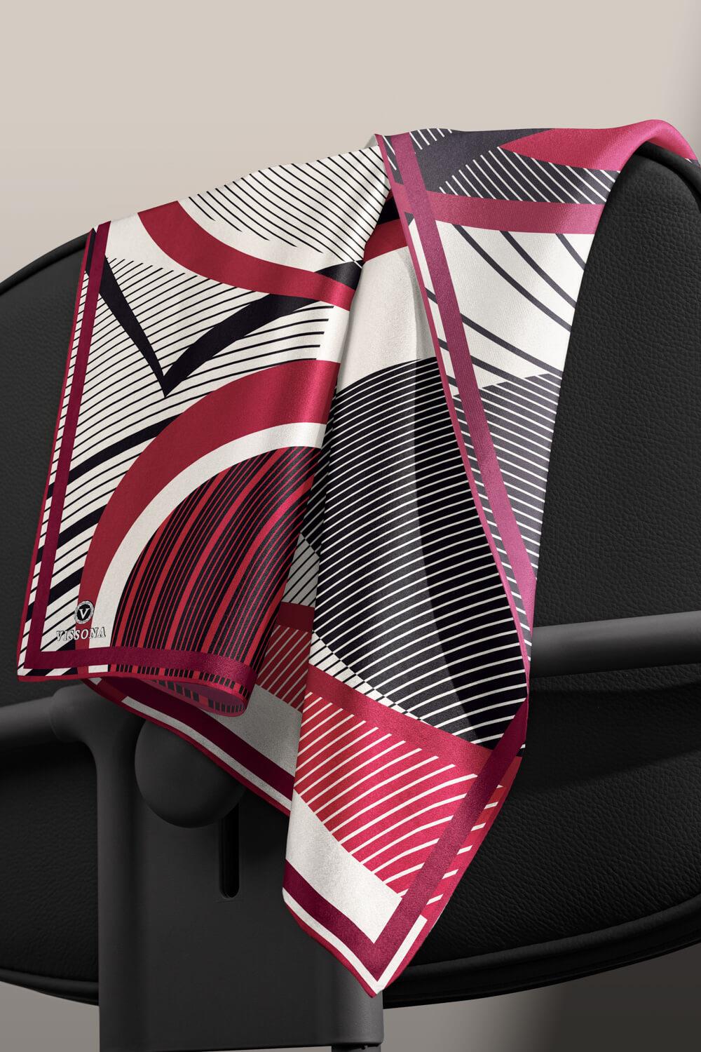 %100 Twill İpek Çizgili Geometrik Desenli Kırmızı - Krem Renkli 90x90 Eşarp Dikim Şekli : El Dikişi
