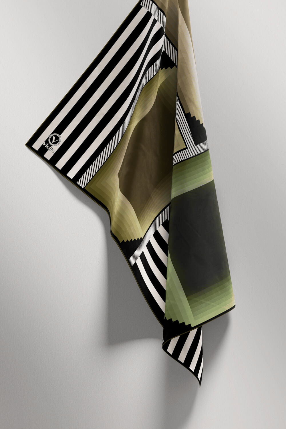 Twill Geometrik Desenli Haki Renkli 90x90 Eşarp (İpek İçermez) Kenar Dikiş Şekli El Dikişli