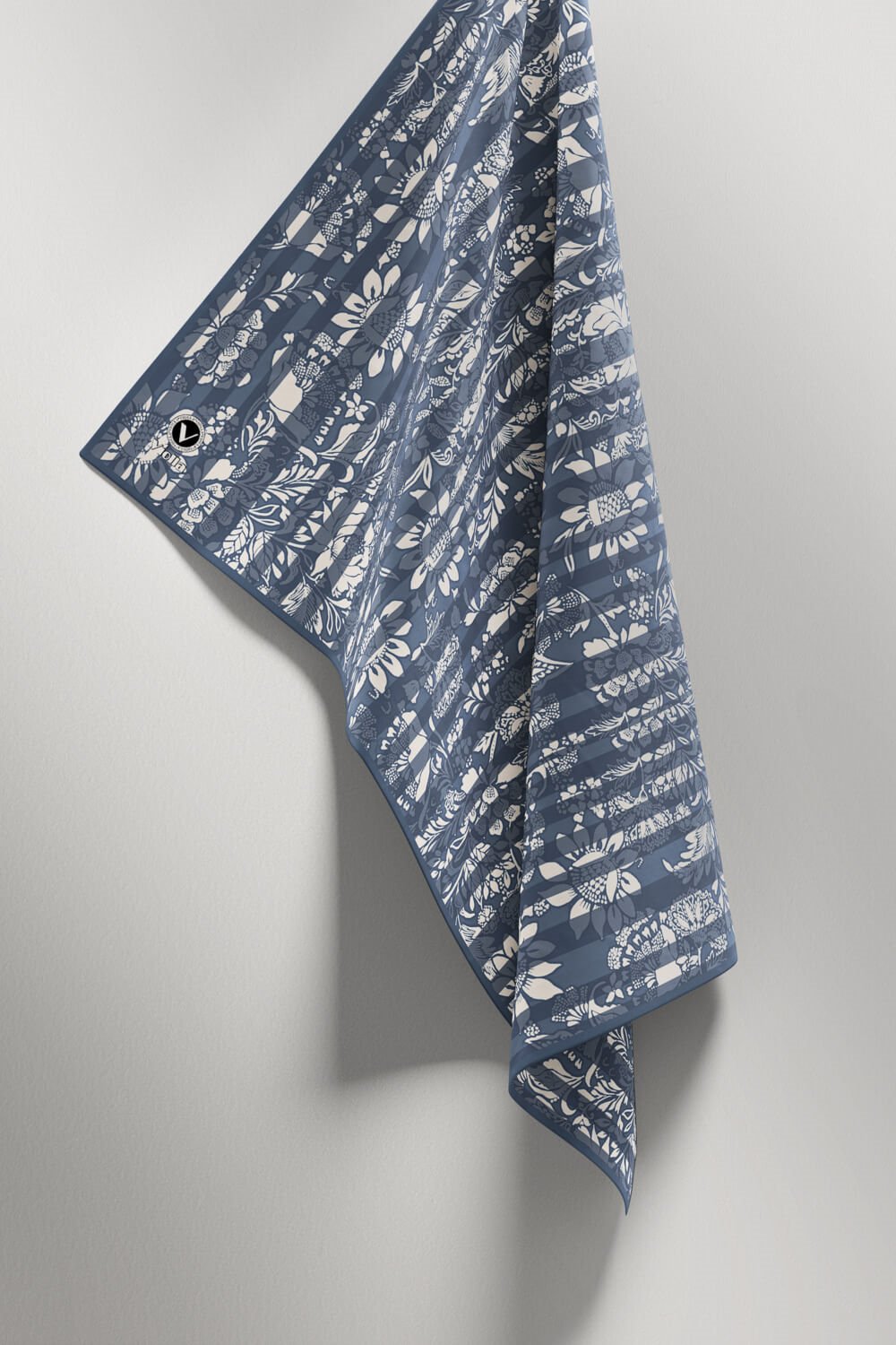 Twill Batik Şal Desenli İndigo Renkli 90x90 Eşarp (İpek İçermez) Kenar Dikiş Şekli El Dikişli