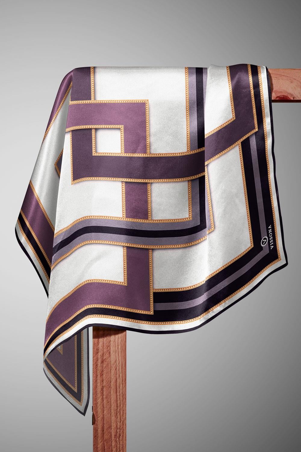 %100 Twill İpek Geometrik Desenli Leylak - Mor Renkli 90x90 Eşarp Dikim Şekli : El Dikişi
