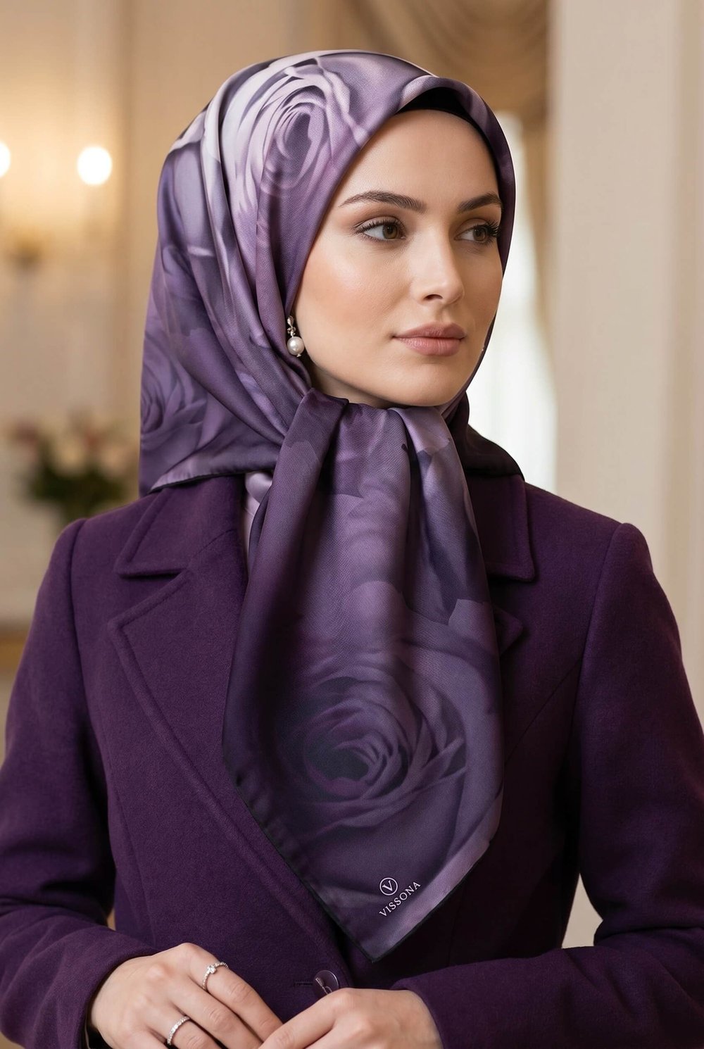 %100 Twill İpek Gül Desenli Lila Renkli 90x90 Eşarp Dikim Şekli : El Dikişi