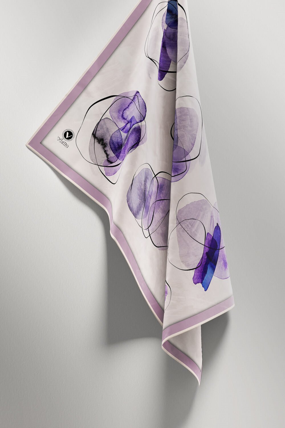 Twill Sulu Boya Geometrik Desenli Lila Renkli 90x90 Eşarp (İpek İçermez) Kenar Dikiş Şekli El Dikişli