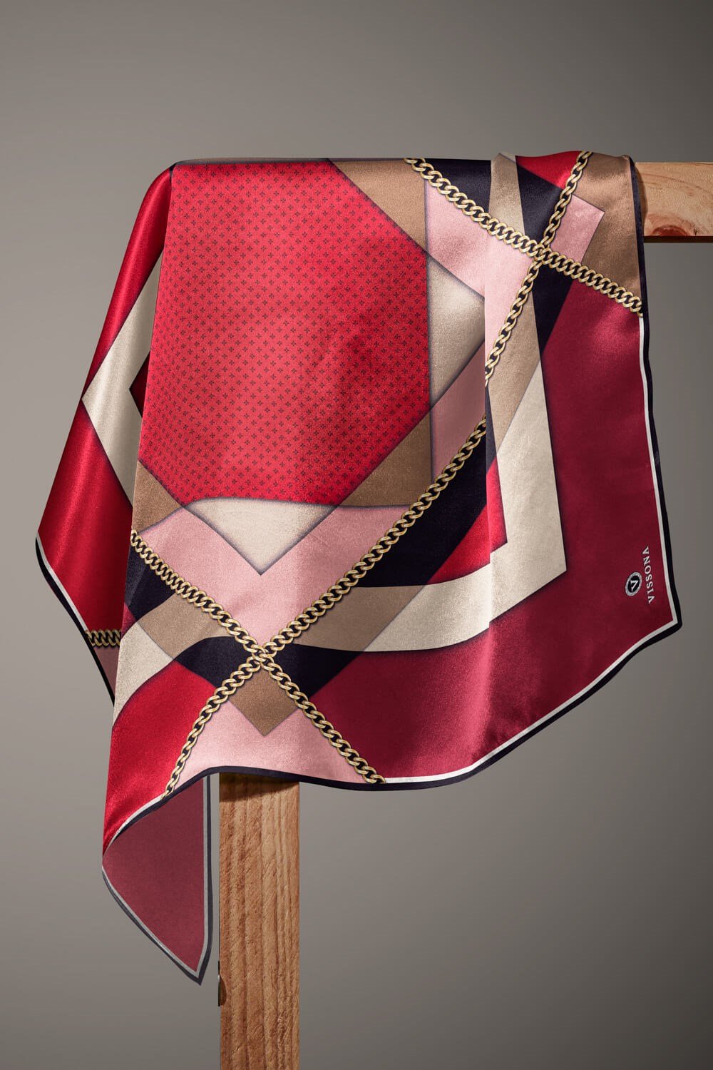 %100 Twill İpek Geometrik Desenli Bordo - Bej Renkli 90x90 Eşarp Dikim Şekli : El Dikişi