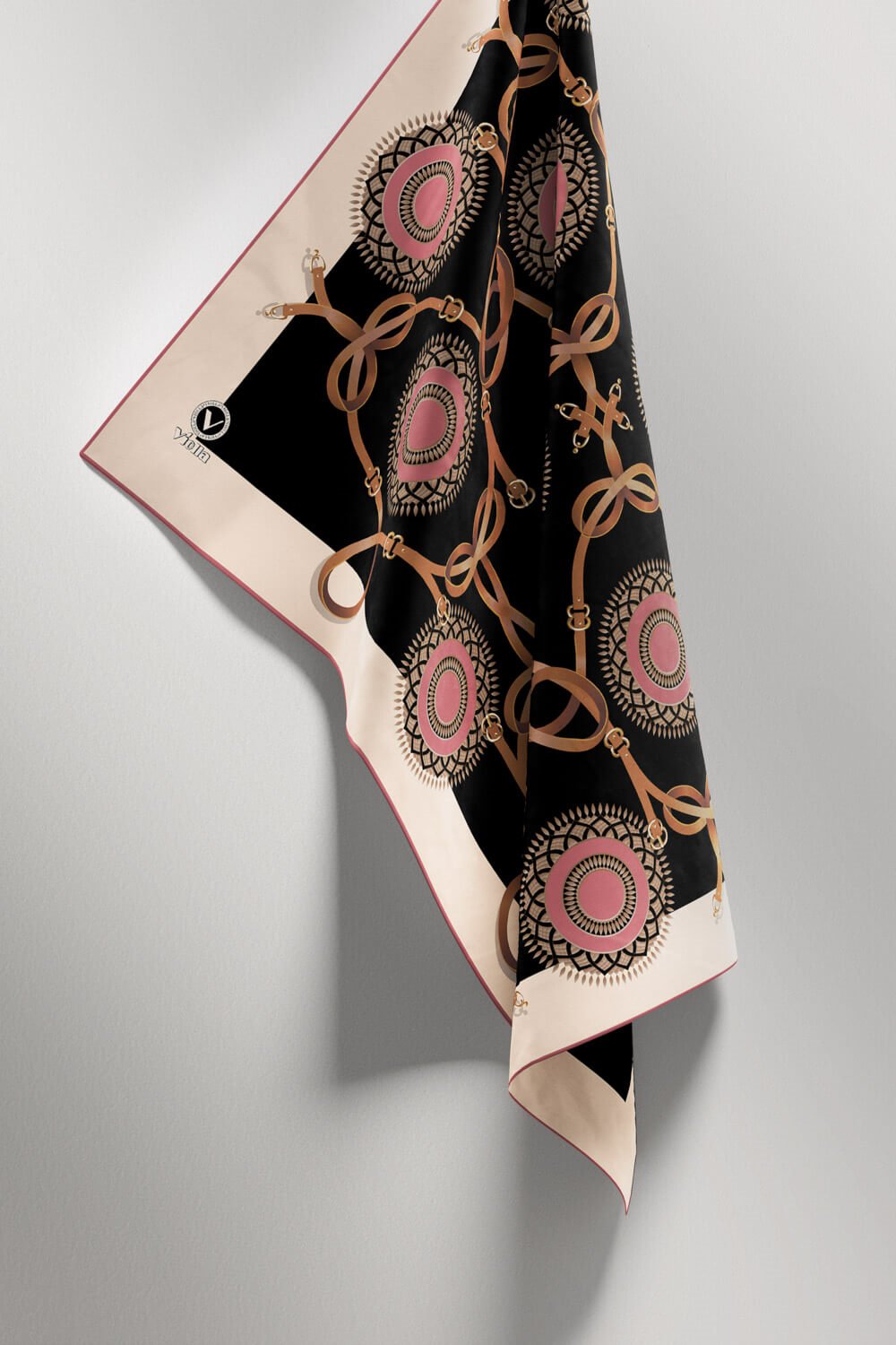 Twill Kemerli Ve Geometrik Desenli Gül Kurusu Renkli 90x90 Eşarp (İpek İçermez) Kenar Dikiş Şekli El Dikişli