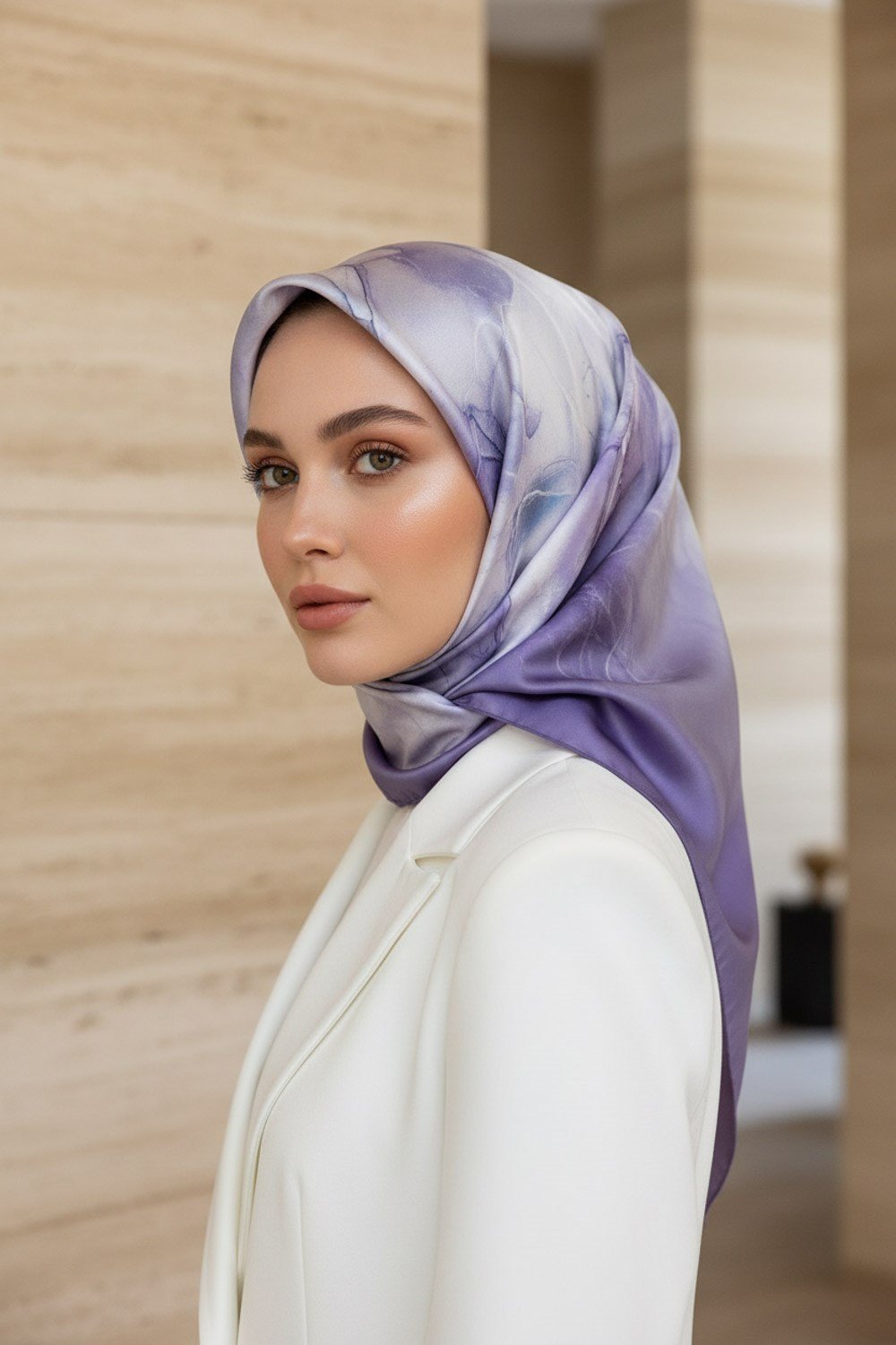 %100 Twill İpek Duman Desenli Lila - Mor Renkli Renkli 90x90 Eşarp Dikim Şekli : El Dikişi