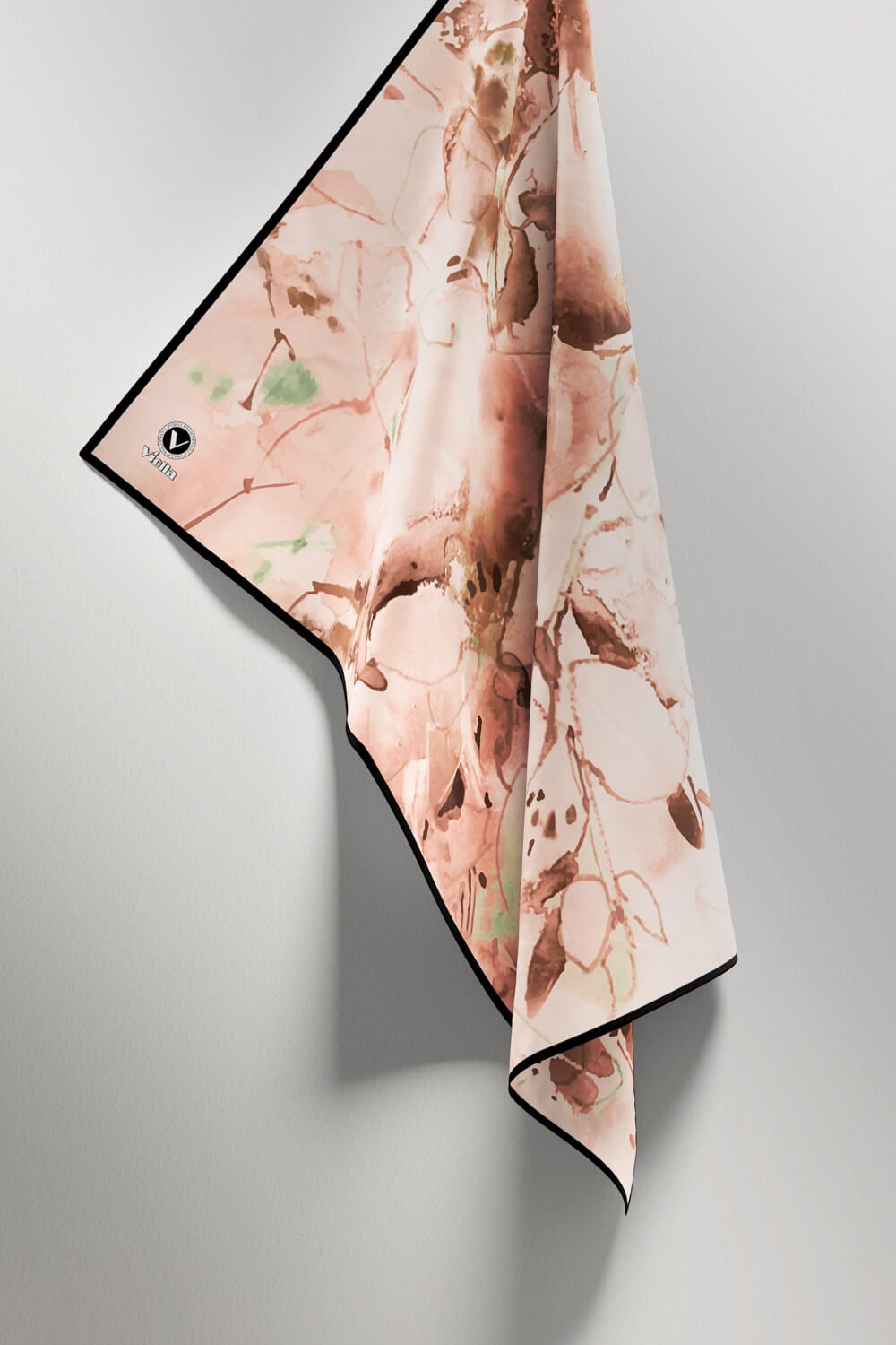 Twill Batik Çiçek Desenli Somon Renkli 90x90 Eşarp (İpek İçermez) Kenar Dikiş Şekli El Dikişli