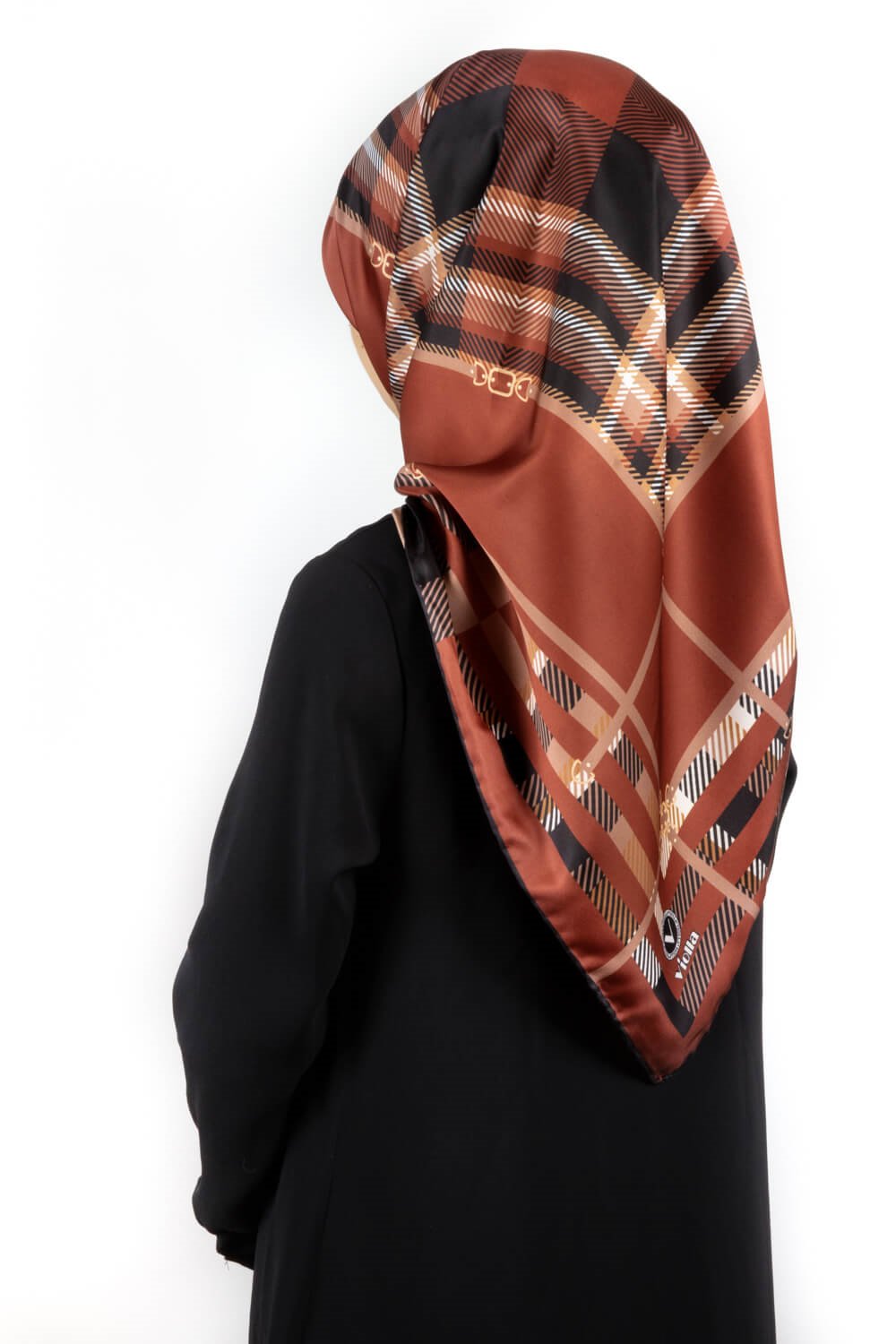 Twill Kemerli ve Ekose Desenli Taba Renkli 90x90 Eşarp (İpek İçermez)Kenar Dikiş Şekli El Dikişli