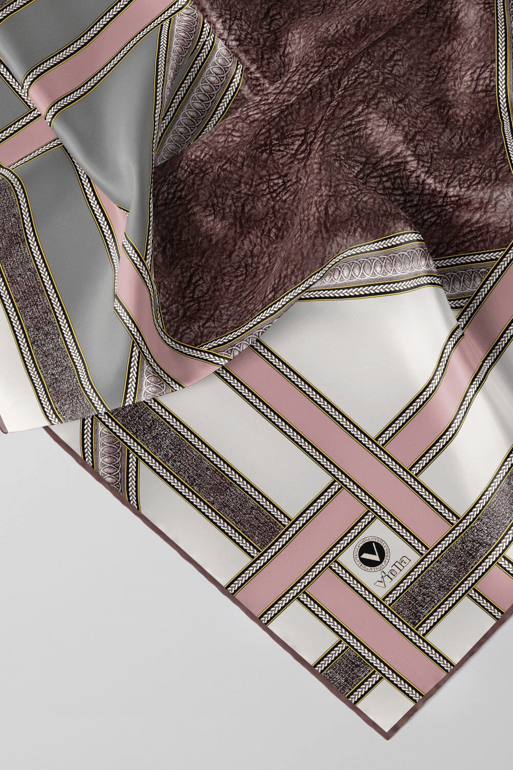 Twill Bordür Taş Desenli Pudra Renkli 90x90 Eşarp (İpek İçermez) Kenar Dikiş Şekli El Dikişli