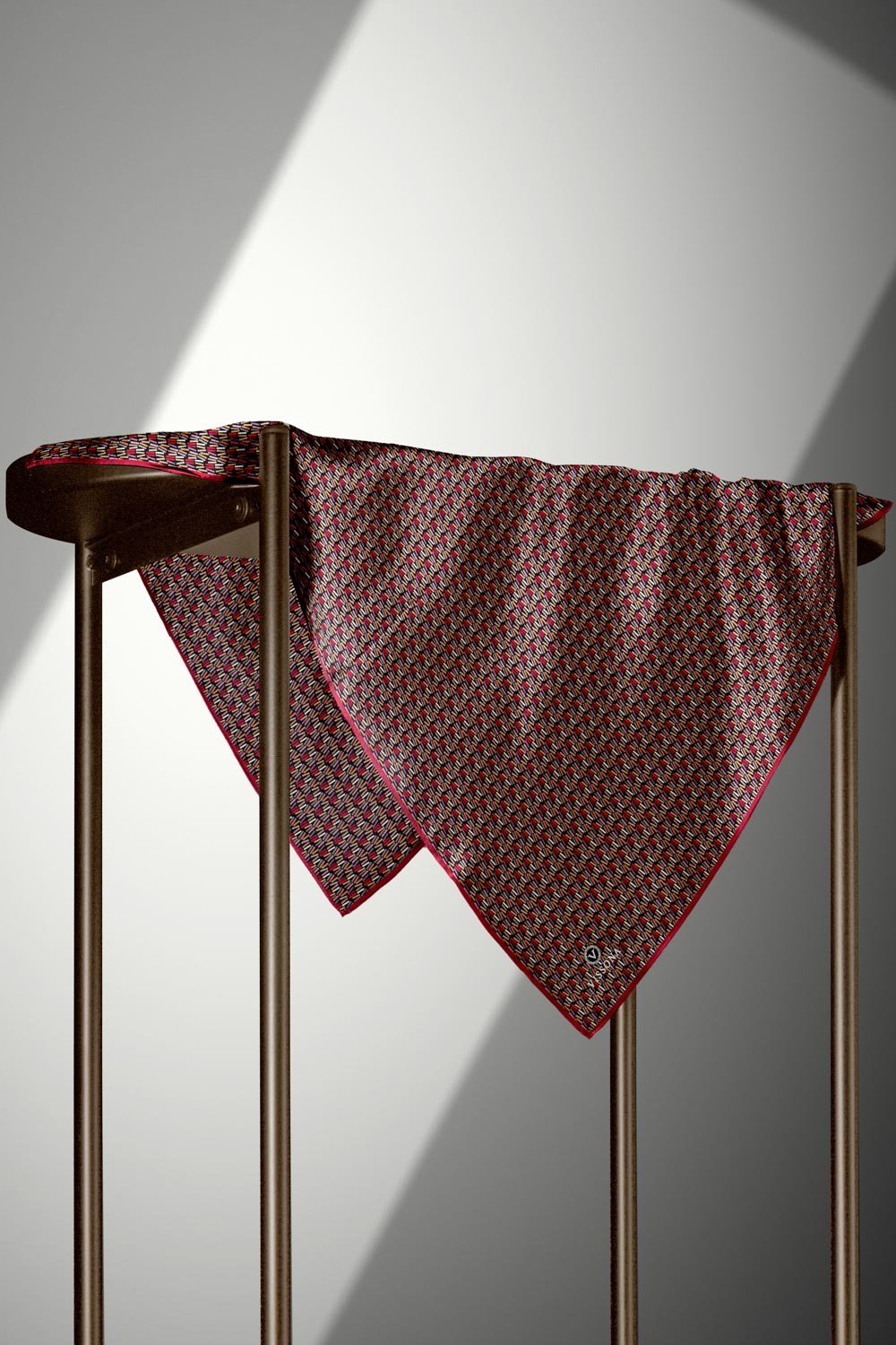 %100 Twill İpek Çizgi Desenli Siyah - Bordo Renkli 90x90 Eşarp Dikim Şekli : El Dikişi