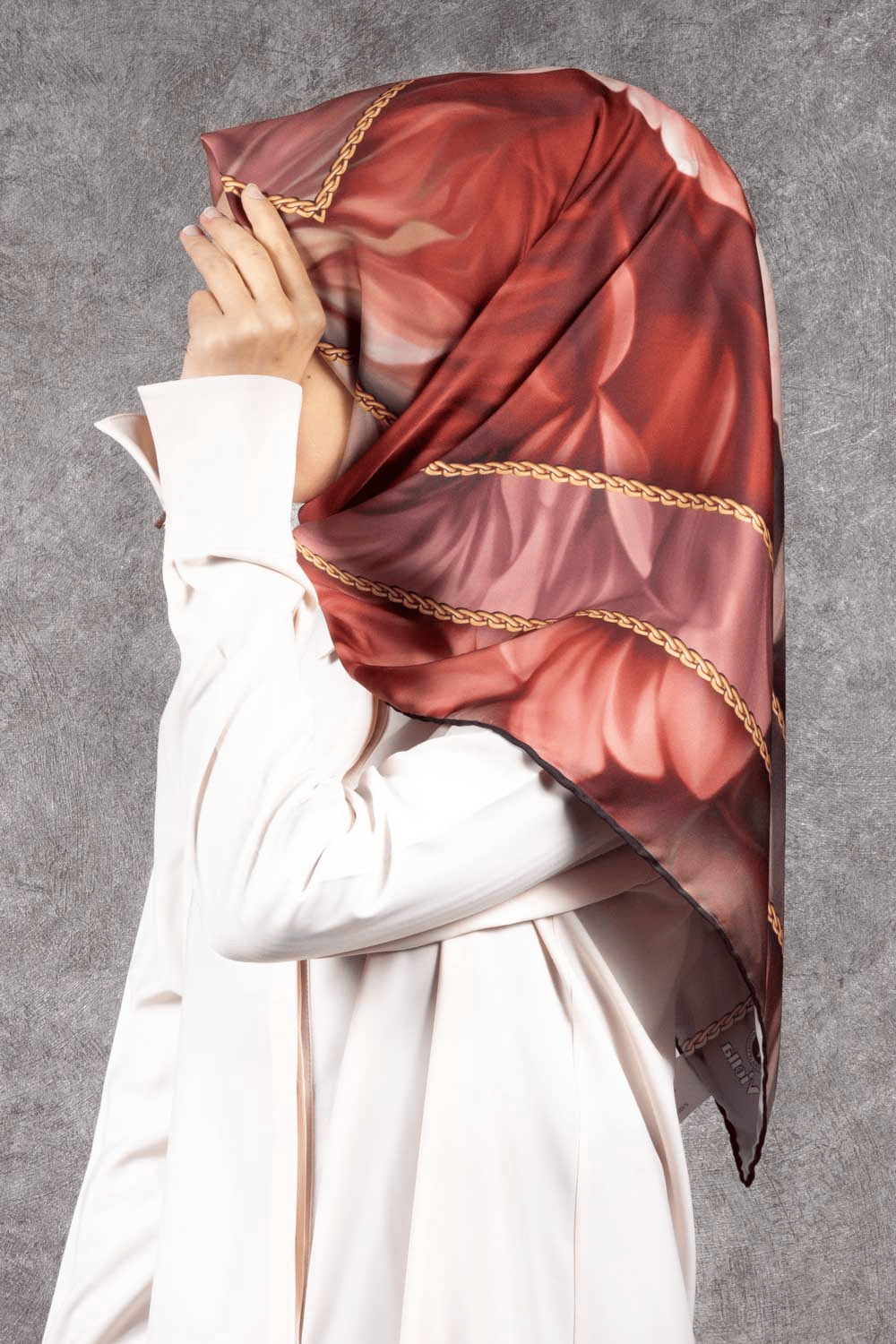 Twill Gül Desenli Somon - Mint Yeşili Renkli 90x90 Eşarp (İpek İçermez) Kenar Dikiş Şekli El Dikişli