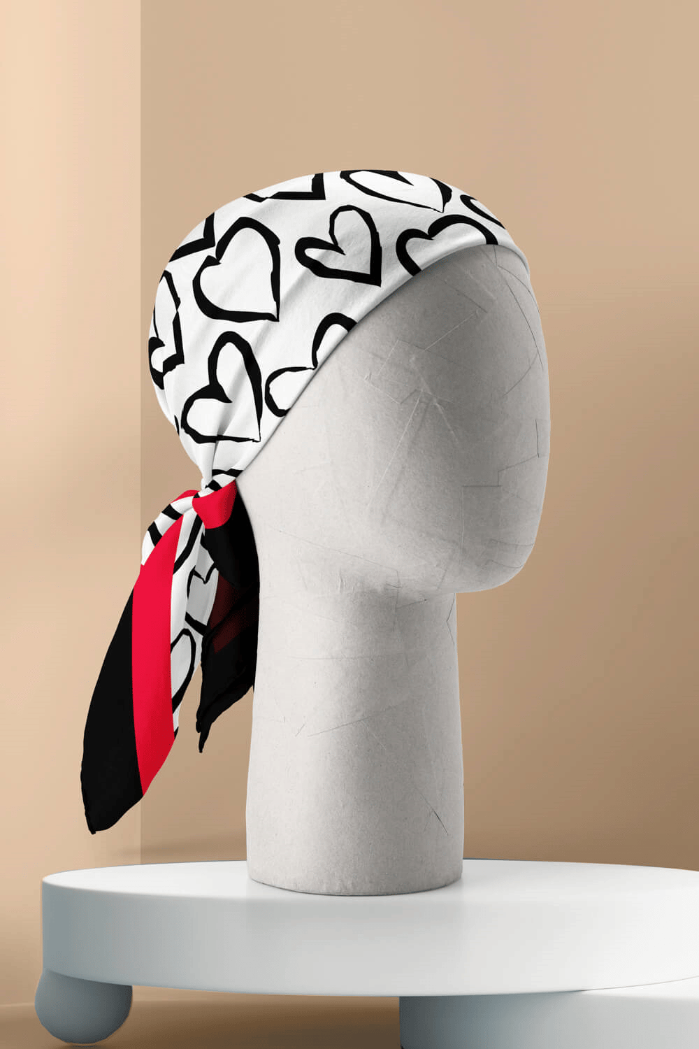B57 Kadın Kırmızı Beyaz Sİyah Heart Desenli 50x50 Bandana