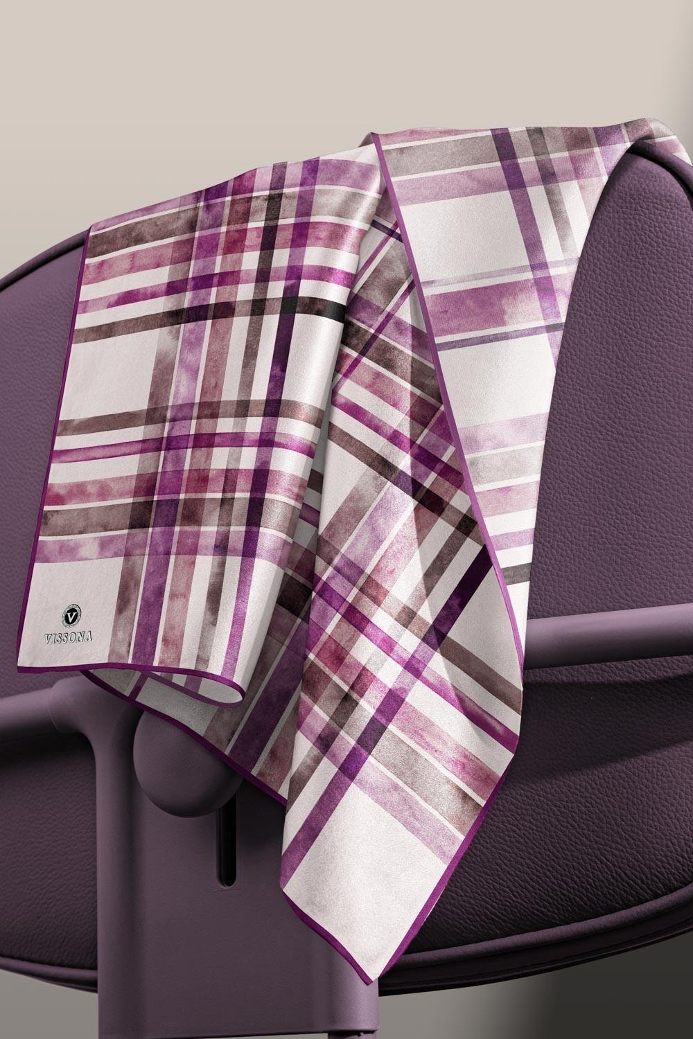 %100 Twill İpek Ekose Desenli Mürdüm - Vizon Renkli 90x90 Eşarp Kenar Dikiş Şekli El Dikişli