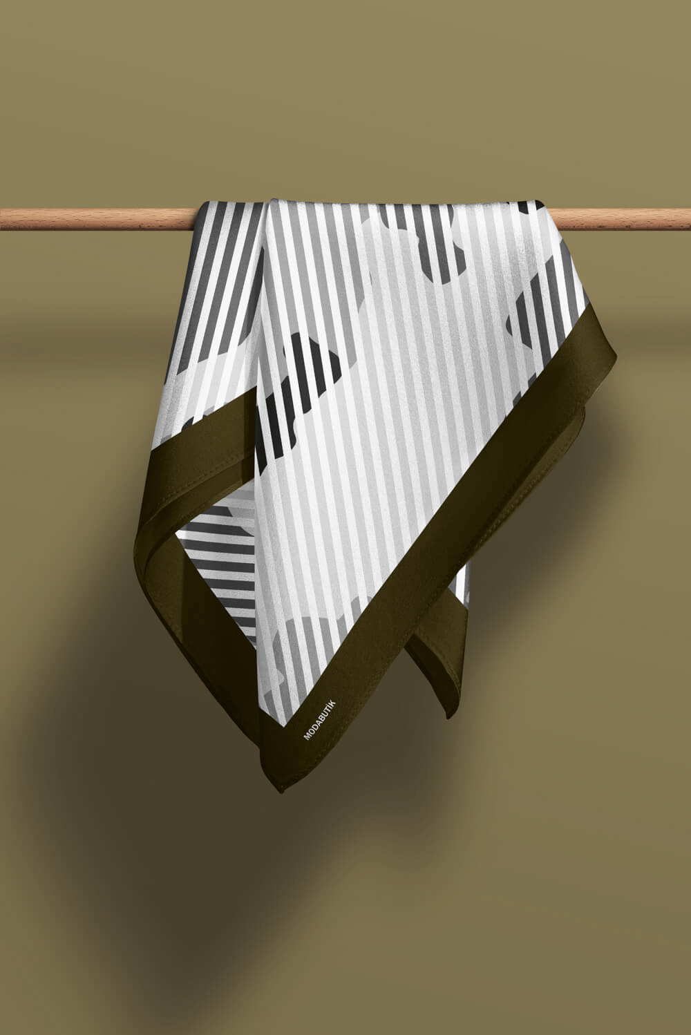 D64 Kadın Benek Desenli Bandana 50x50 Yeşil DG0362-22