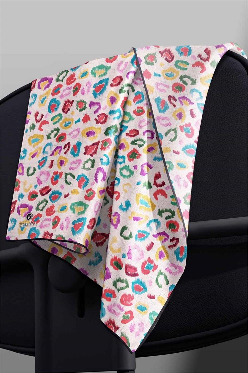 %100 Twill İpek Renkli Leopari Desenli Sarı - Pudra Renkli 90x90 Eşarp Kenar Dikiş Şekli El Dikişli