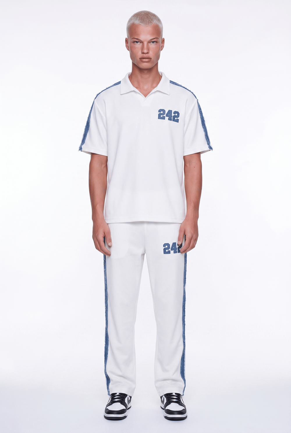 Erkek 242 Şerit Detaylı Regular Fit Eşofman Takımı Ekru