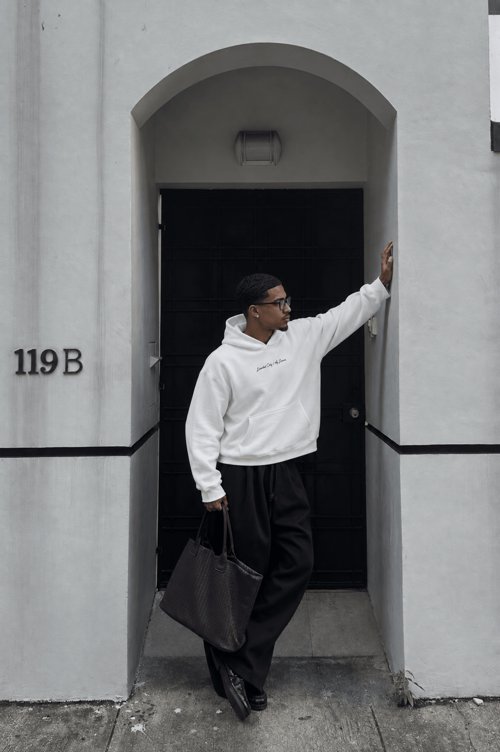 Erkek Essentials Nakışlı Oversize Hoodie Ekru
