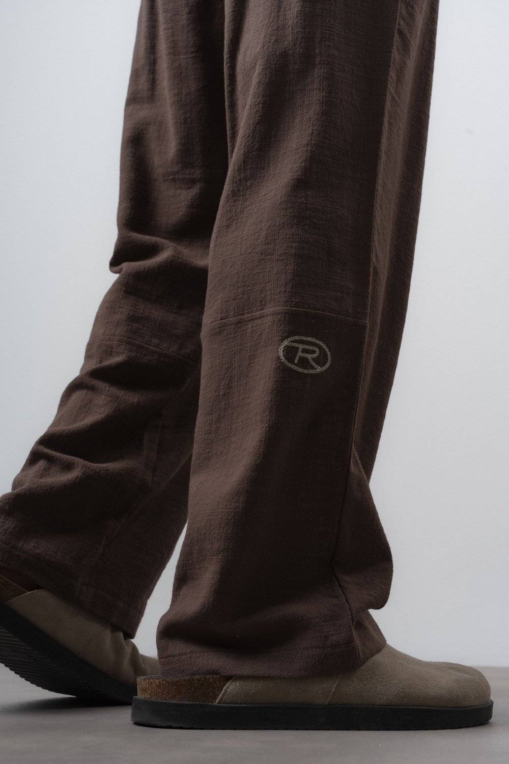 Erkek R Nakışlı Baggy Pantolon Kahve