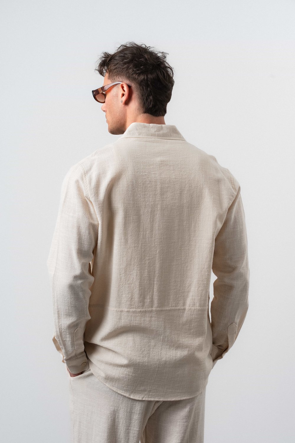 Erkek R Nakışlı Uzun Kollu Oversize Gömlek Bej