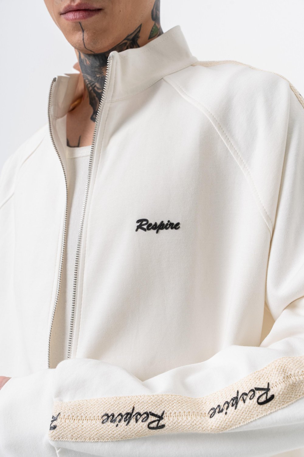 Erkek Respire Şerit Detaylı Dik Yaka Doubleface Zip Oversize Sweatshirt Ekru