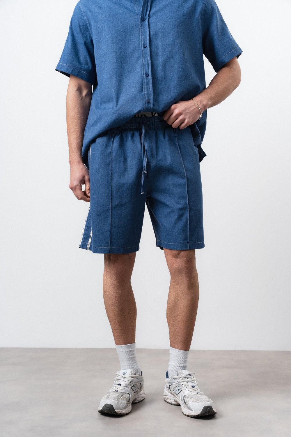 Erkek Şerit Detaylı Denim Şort Lacivert