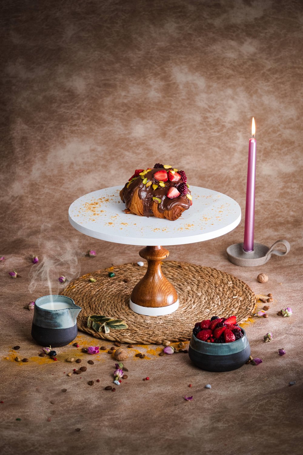 Justwood Mummy 30 Cm Ahşap Ayaklı Yuvarlak Beyaz Pasta Sunum Servis Tabağı