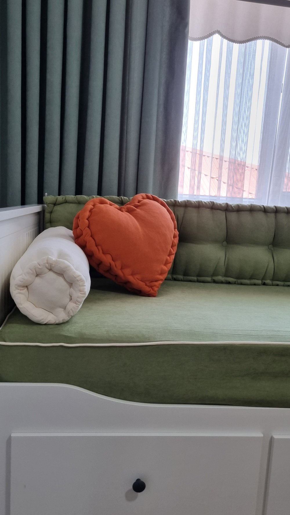 Dekoratif Kalp Kırlent