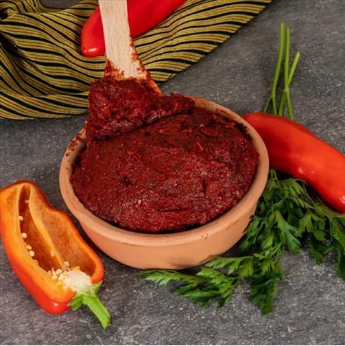 Acı Biber Salçası
