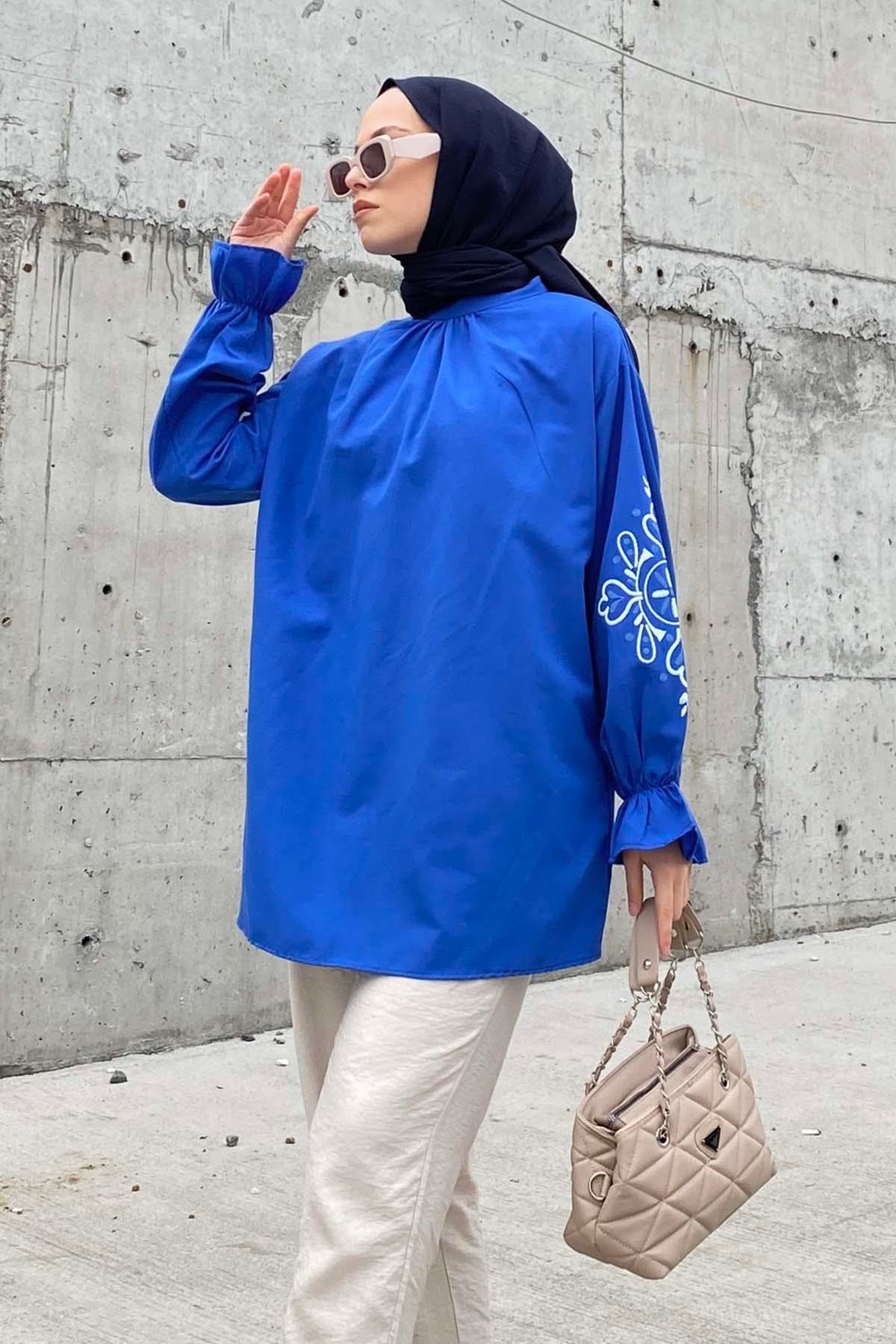 Kol Nakışlı Tunik Saks Mavisi