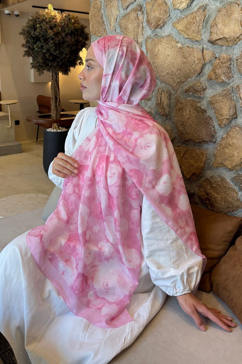 Botanik Çiçek Desen Lara Soft Şal Şeker Pembesi