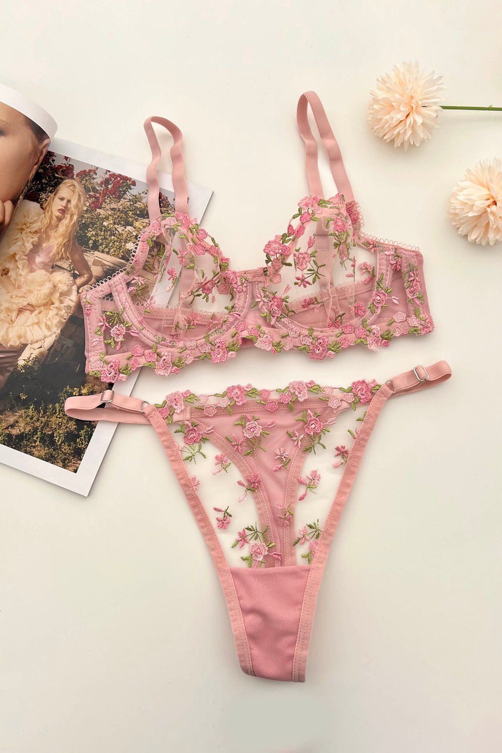 Brode Detaylı Çiçek Desen Sütyen Takım Pembe