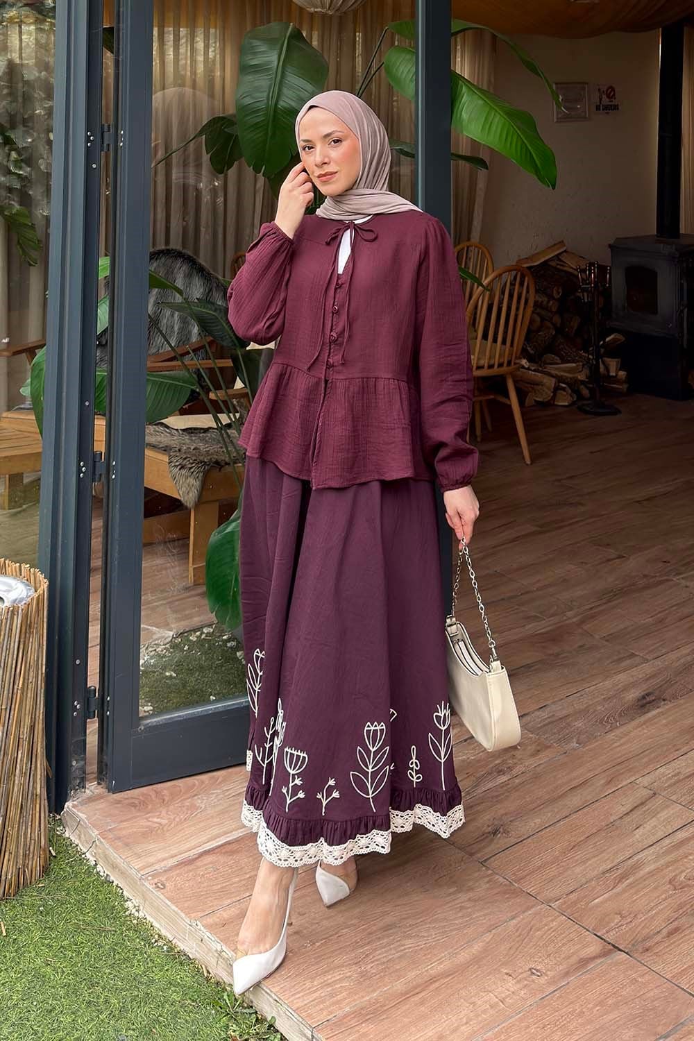V Yaka Kolları Lastikli Müslim Tesettür Gömlek Mürdüm
