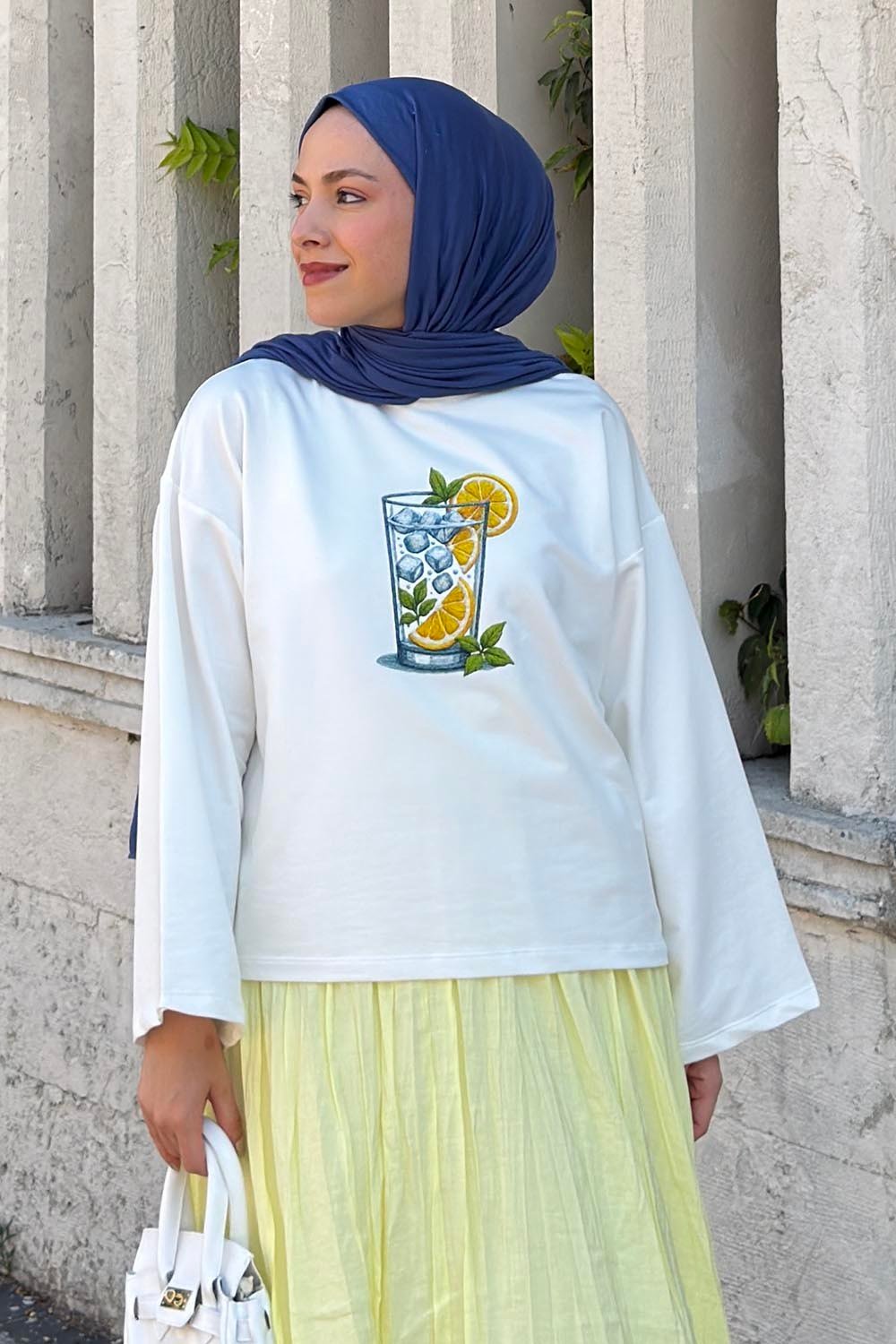 Basic Oversize Limon Baskılı Bluz Beyaz