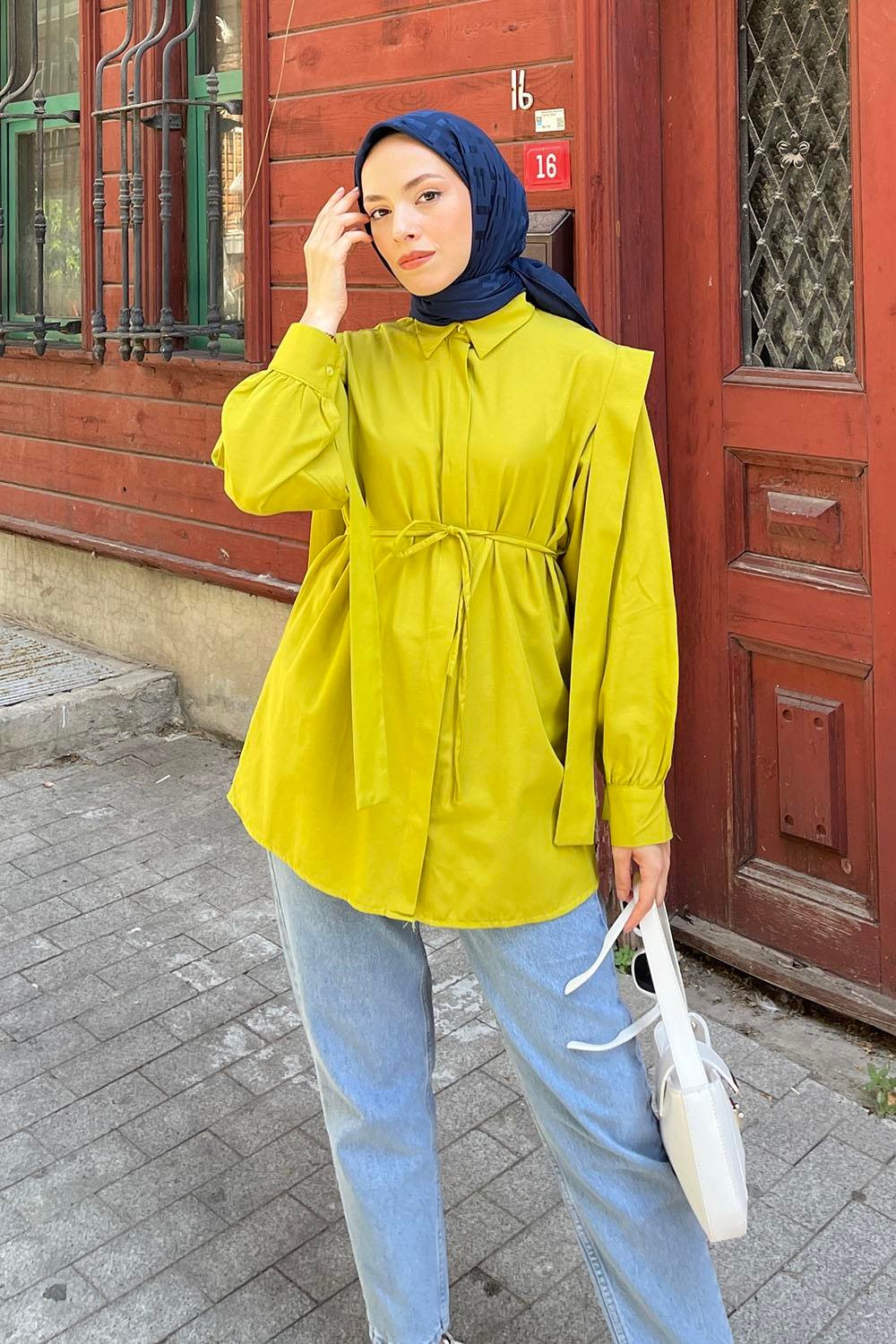 Bel Bağlamalı Omuz Vatkalı Gömlek Yağ Yeşili