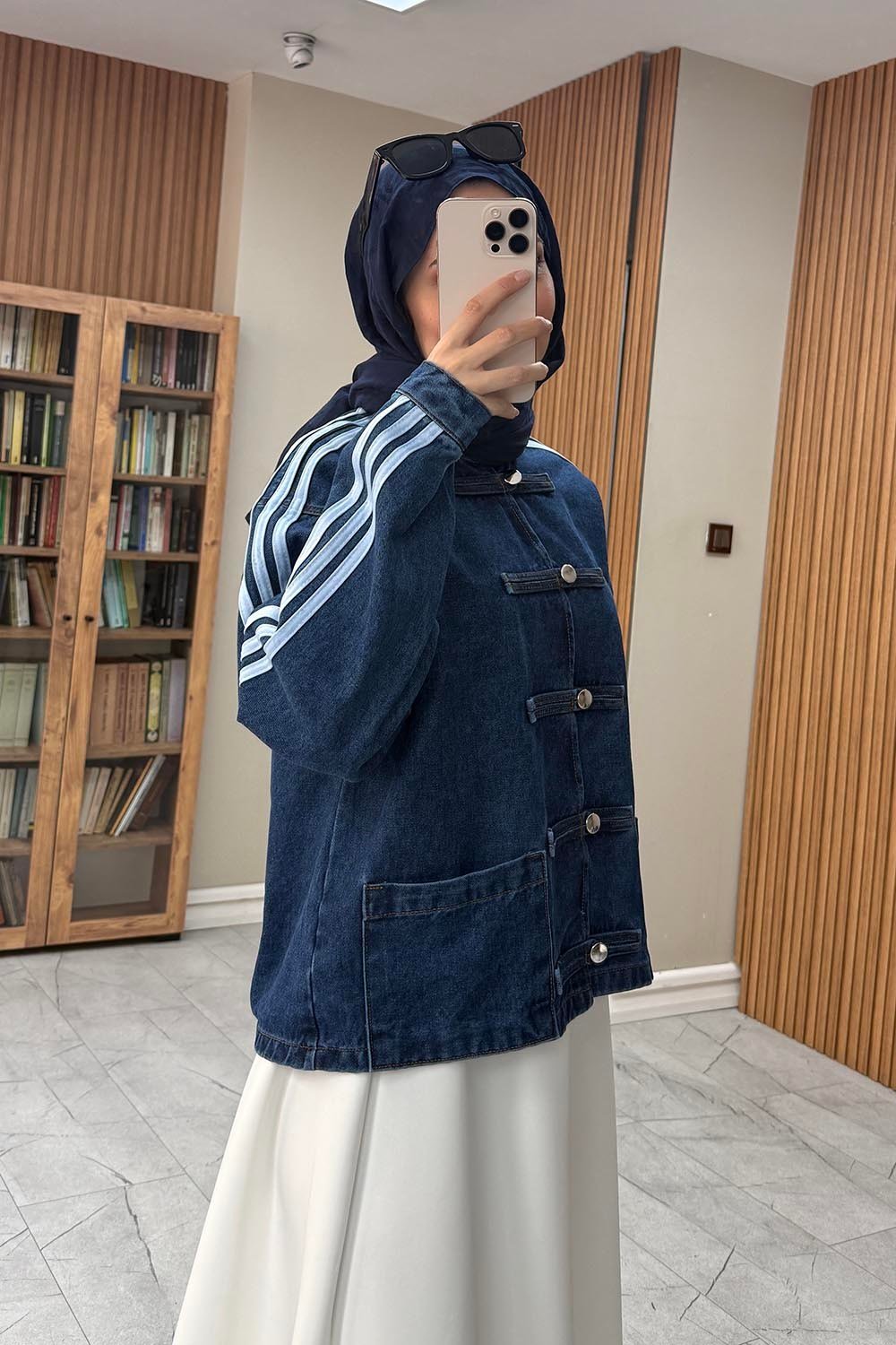 Şerit Detaylı Birit Düğmeli Denim Ceket Koyu Mavi