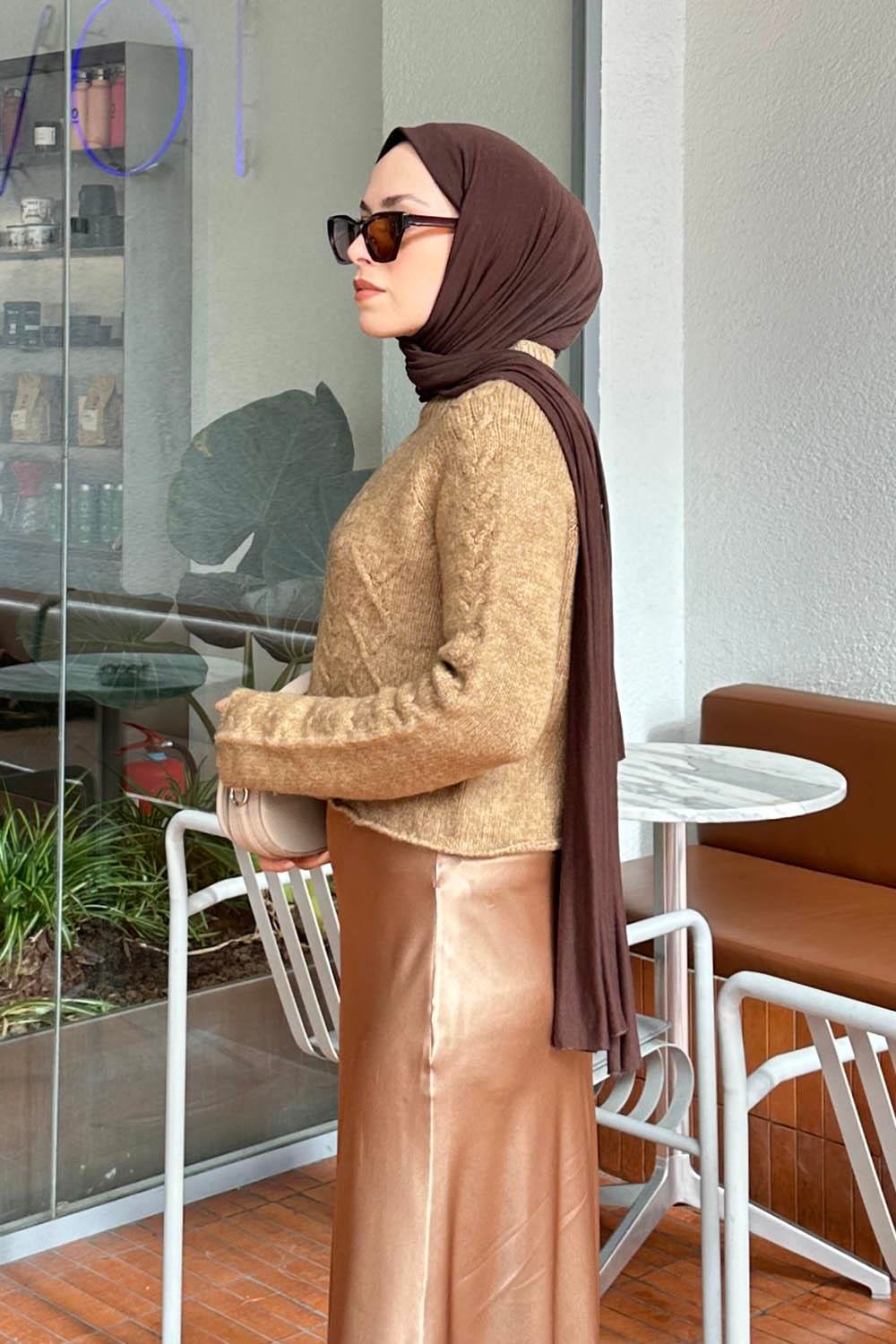 Örgülü Kazak Camel