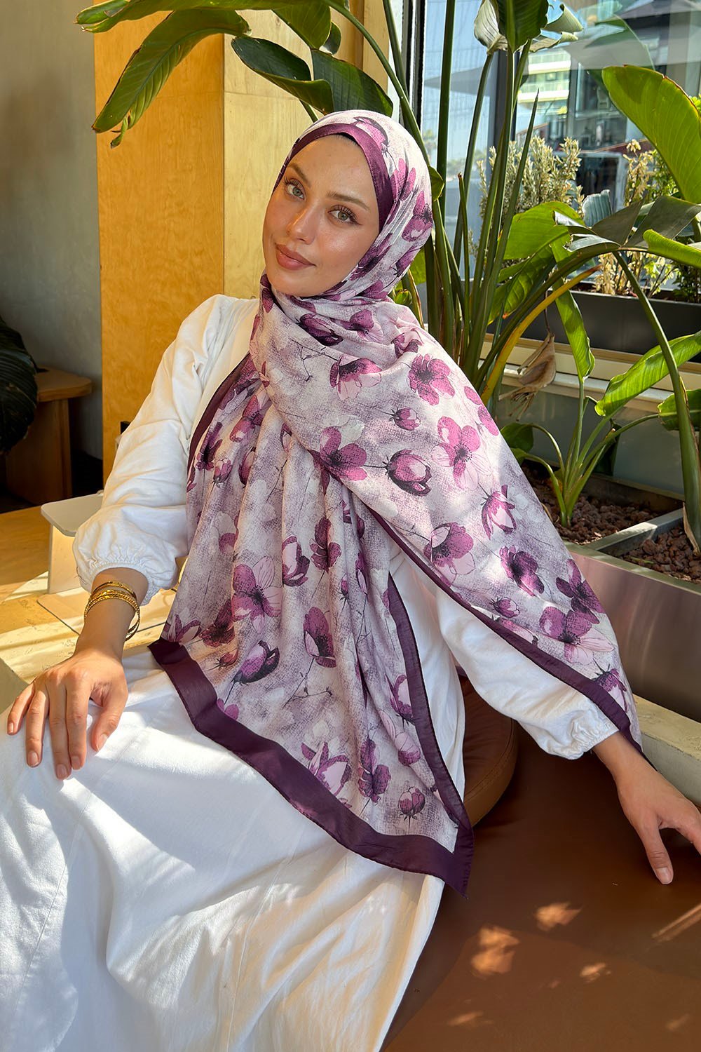 Çiçek Desen Lara Soft Şal Mürdüm