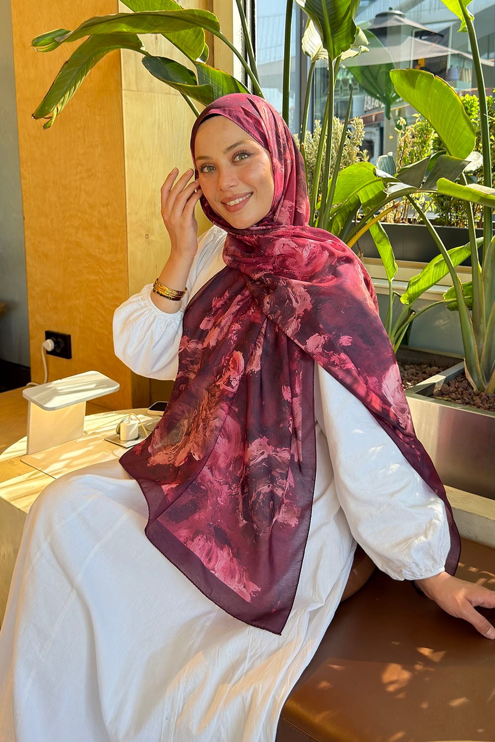 Gül Çiçek Desen Lara Soft Şal Bordo