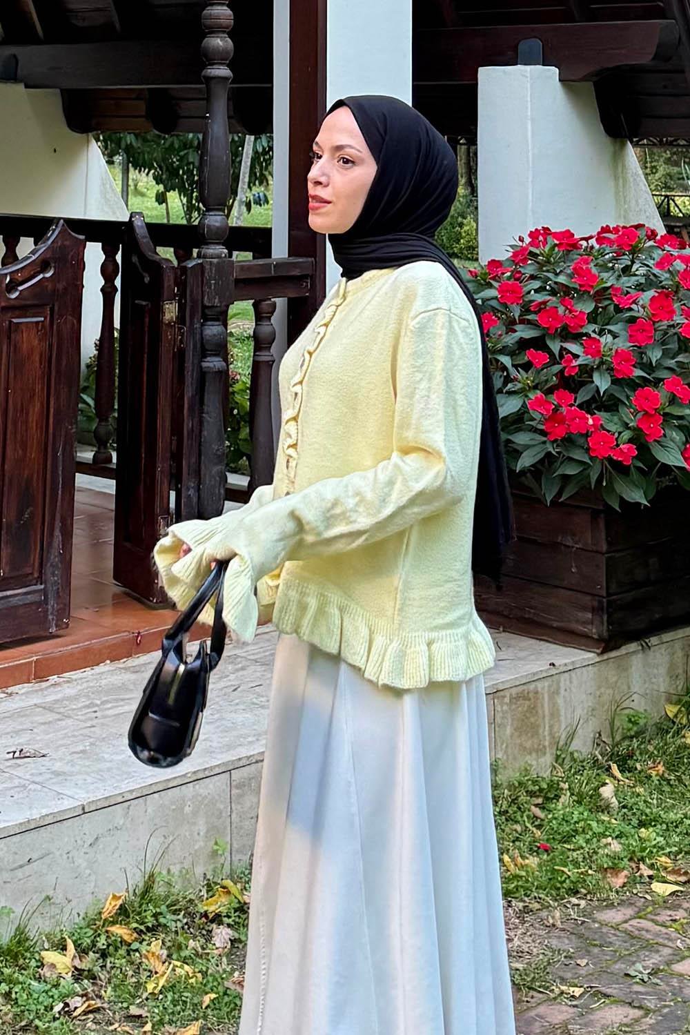 Fırfır Detaylı Hırka Sarı