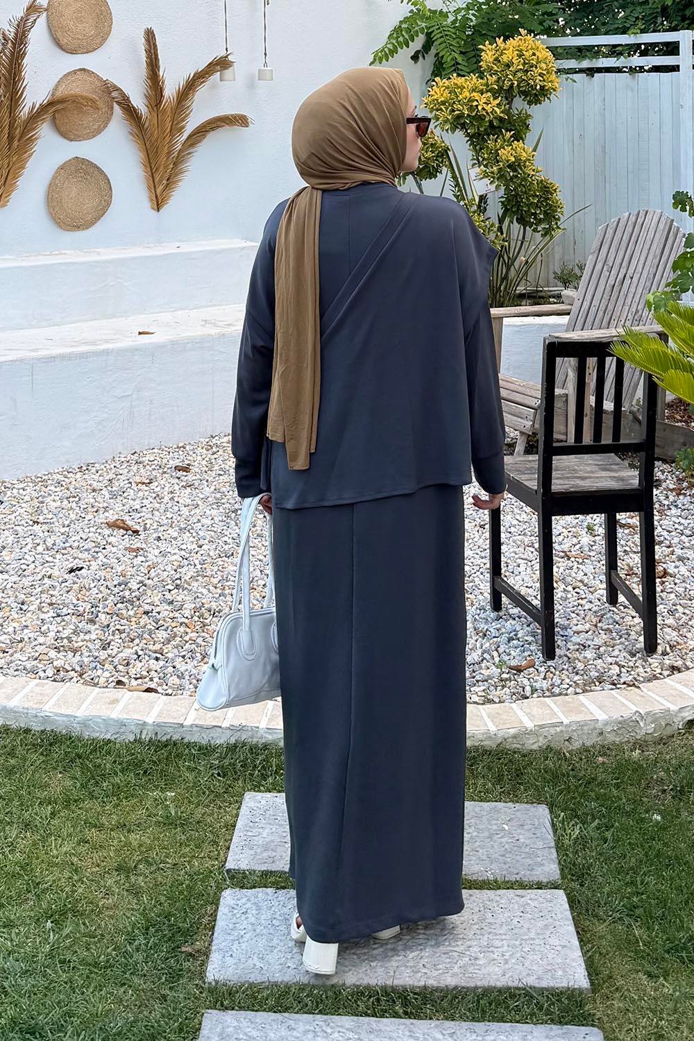 Büzgülü Tesettür Elbise Füme