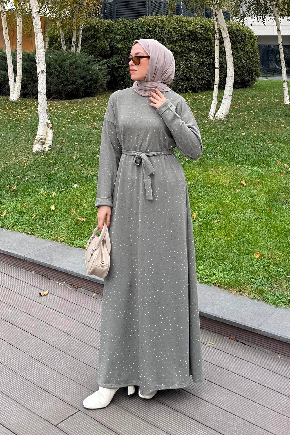 Taş Detaylı Tesettür Elbise Haki